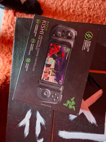 Razer Kishi Android Controller - Perfect voor Gaming! beschikbaar voor biedingen