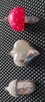 3 oude kerstboom hangers hartje paddestoel en dennenappel, Ophalen of Verzenden