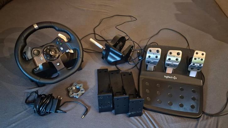 Logitech G920 met Addons - lees beschrijving, Spelcomputers en Games, Spelcomputers | Overige Accessoires, Zo goed als nieuw, Ophalen