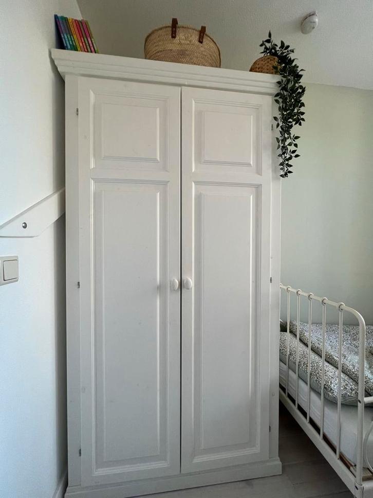 Witte Grenen 2-Deurs Kast, Huis en Inrichting, Kasten | Kledingkasten, Zo goed als nieuw, 150 tot 200 cm, 100 tot 150 cm, 50 tot 75 cm