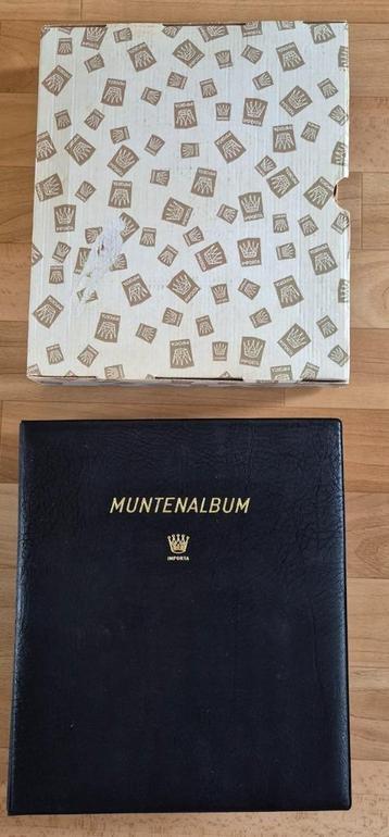 Map vol Nederlandse guldens.  -Dubbeltjes 129 stuks).  beschikbaar voor biedingen