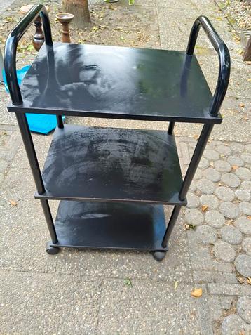 Zwarte Trolley / Bijzettafel - Vintage beschikbaar voor biedingen