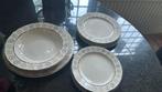 Royal Orchid Stoneware borden, Huis en Inrichting, Keuken | Servies, Ophalen of Verzenden, Overige stijlen, Bord(en)