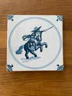 Kon. Tichelaar Makkum | tegel | ruiter in cirkel | 1950-1970, Antiek en Kunst, Ophalen of Verzenden