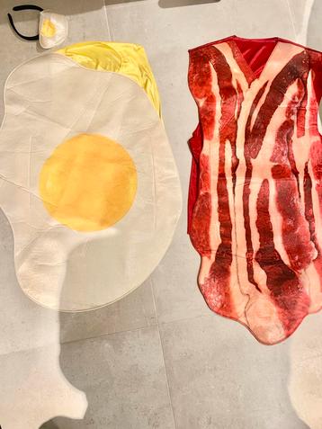 Egg and Bacon Costumes/Scham en Ei Kostuum