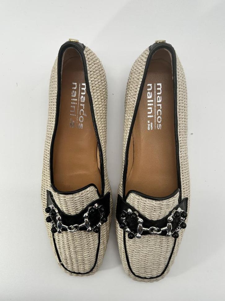 Marcos Nalini, maat 37.5  geklede loafers in crème wit, Kleding | Dames, Schoenen, Nieuw, Schoenen met lage hakken, Wit, Verzenden
