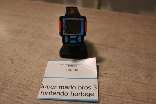 Super Mario Bros 3 Nintendo Horloge, Spelcomputers en Games, Games | Nintendo NES, Gebruikt, Ophalen of Verzenden