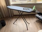 Brabantia strijkplank + tefal strijkijzer, Ophalen, Zo goed als nieuw, Strijkijzer met snoer