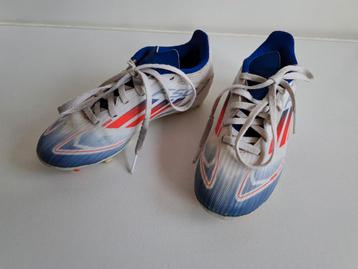 Adidas F50 Voetbalschoenen - Maat 33 beschikbaar voor biedingen