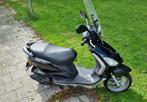 Snorscooter Piaggio Fly - 2010, Fietsen en Brommers, Snorfietsen en Snorscooters, Ophalen, Piaggio, Gebruikt, Benzine