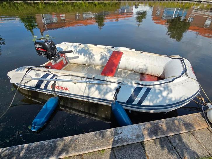 Suzumar rubberen boot met Suzuki 5pk 4takt motor, Watersport en Boten, Peddels, Gebruikt, Ophalen