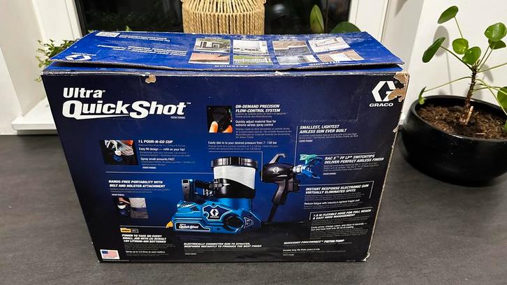Graco Ultra Quickshot Airless Verfspuit 20B476, Doe-het-zelf en Verbouw, Schildersmaterialen, Gebruikt, Verfspuit of Verfpomp