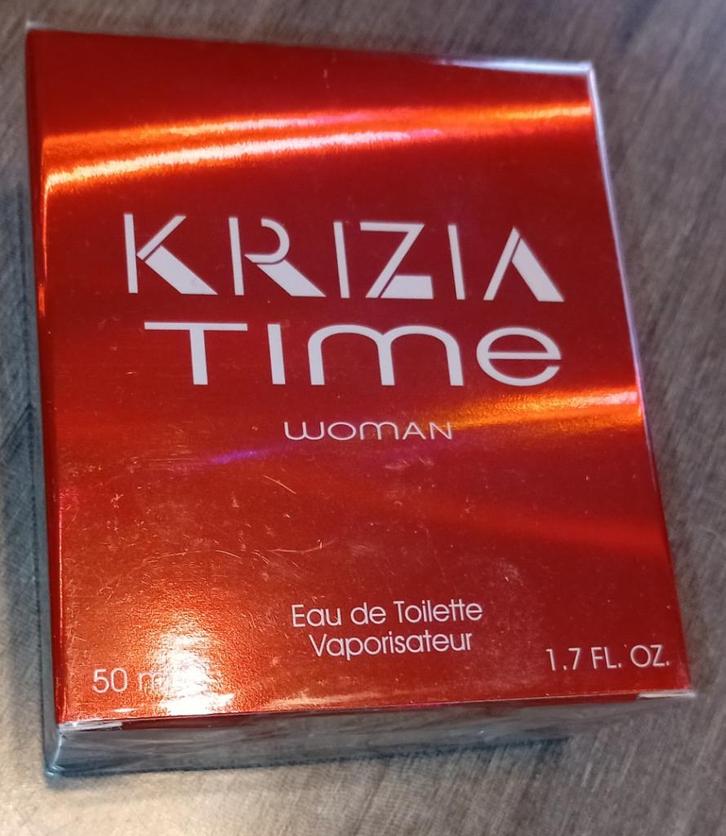Nieuwe parfum Krizia Time woman 50 ml, Sieraden, Tassen en Uiterlijk, Uiterlijk | Parfum, Nieuw, Ophalen of Verzenden