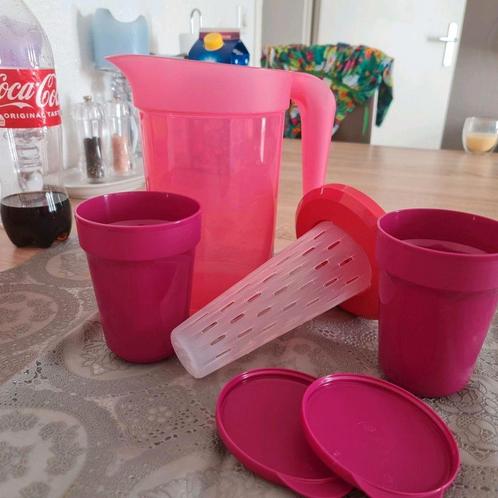 Nieuwr aloha infusie kan  van tupperware+aloha bekers, Huis en Inrichting, Keuken | Tupperware, Nieuw, Ophalen of Verzenden