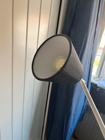 IKEA Vloerlamp beschikbaar voor biedingen