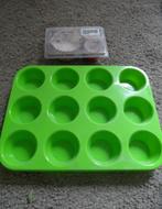 Cupcakes maken: bakvorm en papieren houders van IKEA, Ophalen of Verzenden, Zo goed als nieuw, Cupcakes, Bakvorm