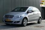Mercedes-Benz B-klasse 200 Pano Trekhaak Cruise Youngtimer s, 65 €/maand, Gebruikt, 4 cilinders, 1290 kg