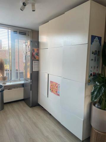 Ikea Besta Kast - Praktisch en Stijlvol! - afbeelding 2