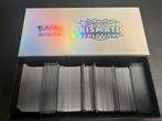 Pokémon Prismatic Evolutions Bulk - Holo/Reverse/EX, Hobby en Vrije tijd, Verzamelkaartspellen | Pokémon, Ophalen of Verzenden