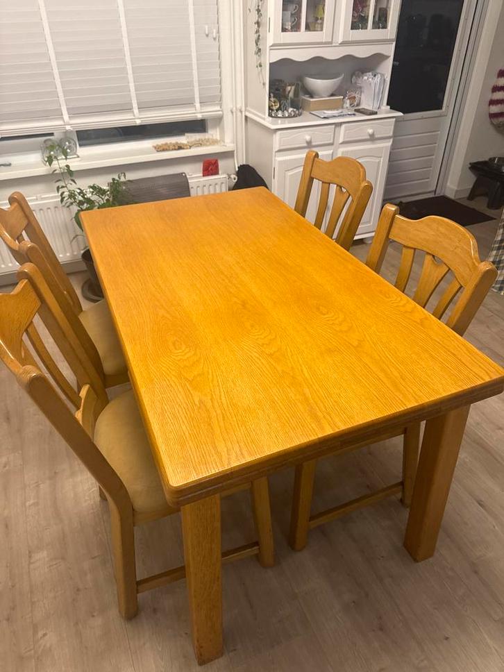 Houten Eettafel met Stoelen, Huis en Inrichting, Tafels | Eettafels, Gebruikt, 100 tot 150 cm, 150 tot 200 cm, Vier personen, Rechthoekig