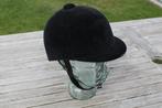 Premiere paarden cap maat 6 3/4 55, Dieren en Toebehoren, Paardrijkleding, Verzenden, Zo goed als nieuw, Cap