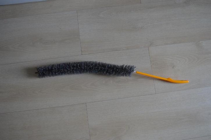 Lange borstel voor schoonmaak (radiator), Huis en Inrichting, Schoonmaakartikelen, Overige typen, Ophalen of Verzenden