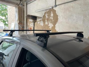 Thule dakdrager Fiat Punto (188) vast punt bevestiging  beschikbaar voor biedingen