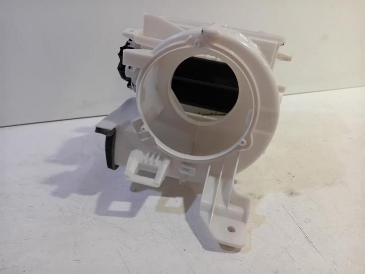 Kachelhuis Mazda 2, Auto-onderdelen, Airco en Verwarming, Mazda, Gebruikt, Herkomst onderdeel bekend, 12 maanden garantie, Ophalen of Verzenden