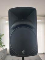 2x Mackie srm450  nieuwstaat + hoezen  + XLR kabels, Muziek en Instrumenten, Versterkers | Keyboard, Monitor en PA, Ophalen, Zo goed als nieuw