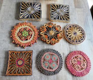 Vintage rieten rotan onderzetters. beschikbaar voor biedingen