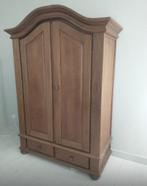 Mooie stevige kast, Ophalen, 100 tot 150 cm, 200 cm of meer, 25 tot 50 cm