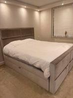 Croco boxspring met opbergruimtes en voetenbord, Ophalen, Zo goed als nieuw, Tweepersoons, 180 cm