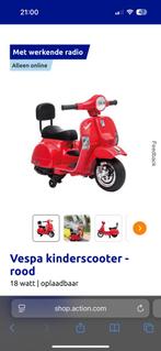 Elektrische rode Vespa scooter kind, Kinderen en Baby's, Ophalen of Verzenden, Nieuw