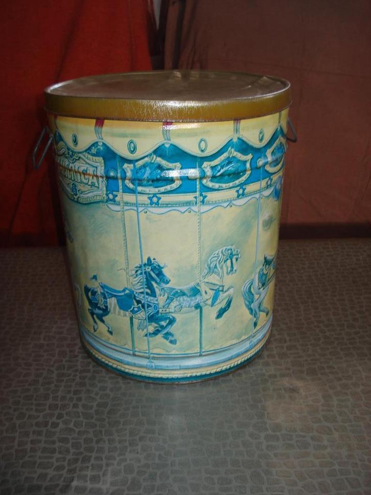 blik Bertels Carousel   groot  37 cm hoog, Verzamelen, Blikken, Gebruikt, Koek(jes), Ophalen of Verzenden