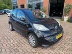 Peugeot 107 1.0-12V XS 5-drs, Airco, Voorwielaandrijving, Gebruikt, 4 stoelen, Origineel Nederlands