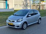 Toyota Aygo 1.0-12V Comfort 5drs Airco, Nw Apk, Nap, Voorwielaandrijving, Gebruikt, 4 stoelen, 68 pk