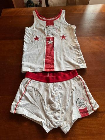 AJAX singlet Maat 140 beschikbaar voor biedingen