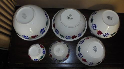 diverse boerenbont schalen, boch, Huis en Inrichting, Keuken | Servies, Zo goed als nieuw, Schaal of Schalen, Boerenbont, Aardewerk