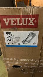 Nieuw Velux dakraam GGL UK04 met gootstukken, Doe-het-zelf en Verbouw, Glas en Ramen, Ophalen of Verzenden, Zo goed als nieuw
