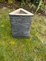 Grote driehoekige pot voor plant van laagjes keramiek, Ophalen, Nieuw, Tuin, Minder dan 25 cm