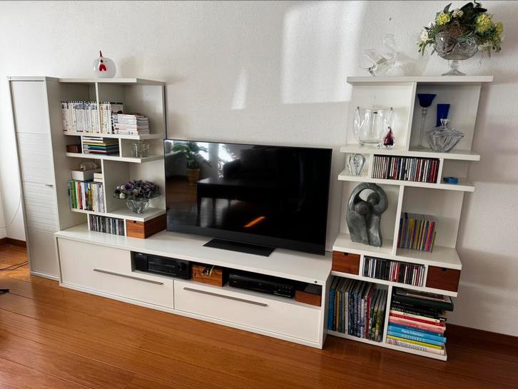 Tv kast Hülsta, Huis en Inrichting, Kasten | Wandmeubels, Zo goed als nieuw, 150 tot 200 cm, 25 tot 50 cm, Ophalen