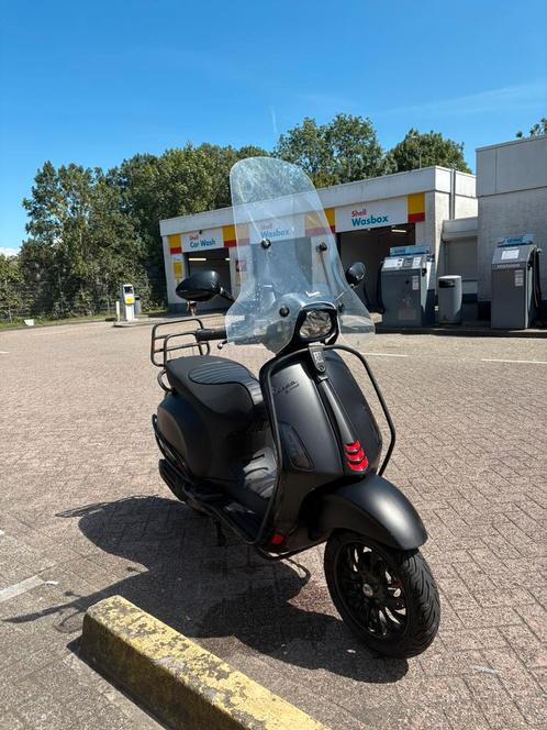 Vespa sprint notte 2020, brom, Fietsen en Brommers, Scooters | Vespa, Gebruikt, Vespa S, Maximaal 45 km/u, Benzine, Ophalen