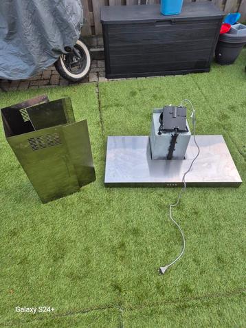 Afzuigkap - Verschillende types beschikbaar beschikbaar voor biedingen