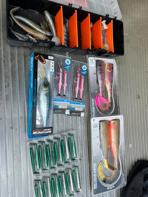 NOORWEGEN > Savage gear in de uitverkoop < NOORWEGEN!!, Watersport en Boten, Hengelsport | Zeevissen, Nieuw, Overige typen, Ophalen of Verzenden