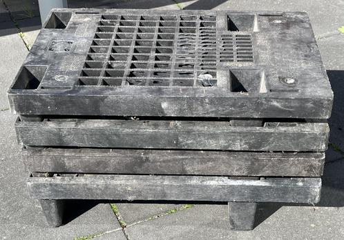 Pallet - Kunststof - 40 x 60 x 15,5 cm (4 stuks), Doe-het-zelf en Verbouw, Kratten en Dozen, Gebruikt, Overige typen, 50 tot 75 cm