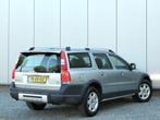 Volvo XC70 2.5T AUT Momentum Leer / Navi / Cruise control /, Auto's, Zwart, XC70, 2521 cc, Vierwielaandrijving
