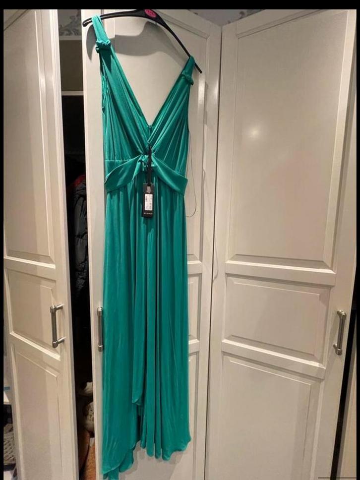 Prachtige Pinko Jurk - Maat M - Nieuw!, Kleding | Dames, Jurken, Nieuw, Maat 38/40 (M), Groen, Onder de knie, Ophalen of Verzenden