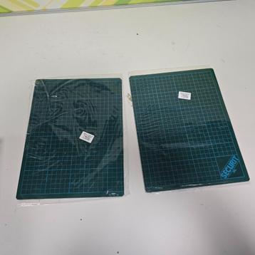   Securit snijplank snijmat 22x30 cm - NIEUW set van 2 beschikbaar voor biedingen