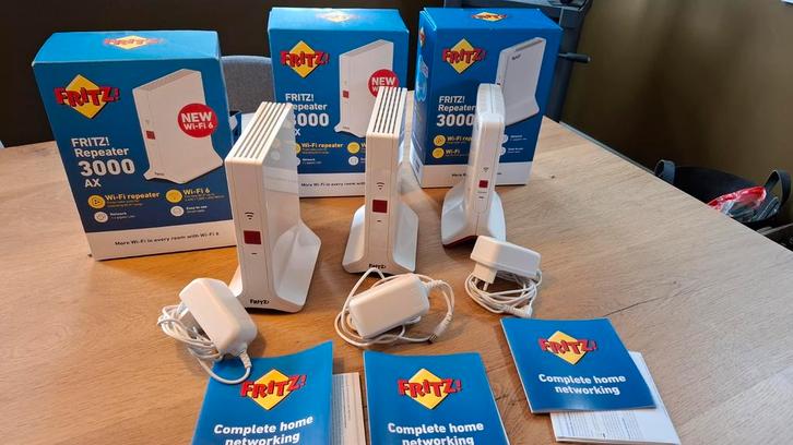 Fritz! Repeaters 3000 AX & 3000 - Nieuwstaat, Computers en Software, WiFi-versterkers, Zo goed als nieuw, Ophalen of Verzenden