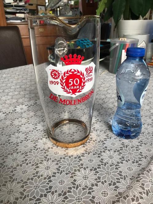 Glazen Kan 50 jaar Molenbron Limonadefabriek Limbricht 1959, Verzamelen, Merken en Reclamevoorwerpen, Gebruikt, Gebruiksvoorwerp